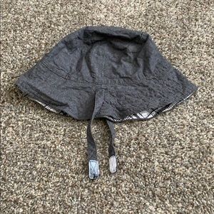 Bucket hat with strap